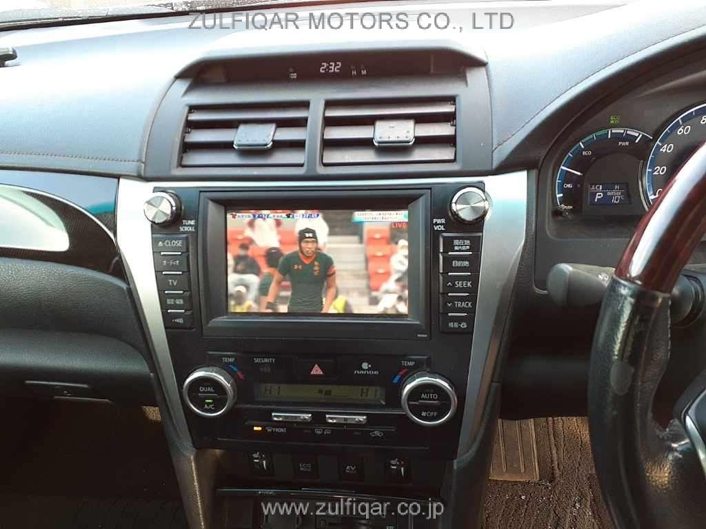 TOYOTA CAMRY 2012 Image 9