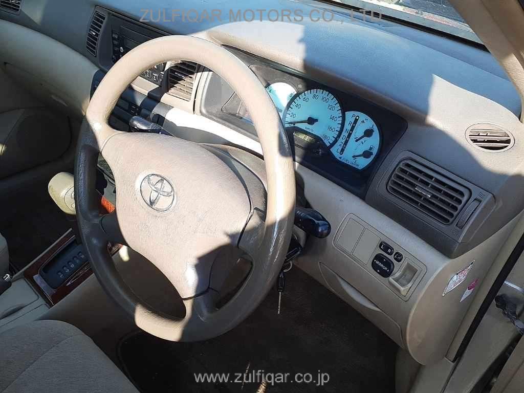 TOYOTA COROLLA 2001 Image 7