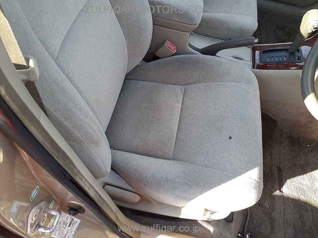 TOYOTA COROLLA 2001 Image 8