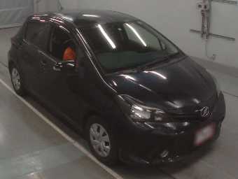 TOYOTA VITZ 2014 Image 5