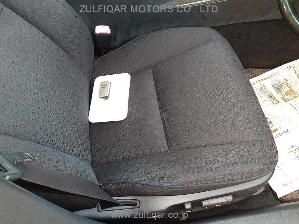 TOYOTA CROWN MAJESTA 2006 Image 8