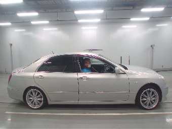 TOYOTA CROWN MAJESTA 2005 Image 3