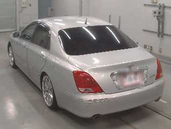 TOYOTA CROWN MAJESTA 2005 Image 6