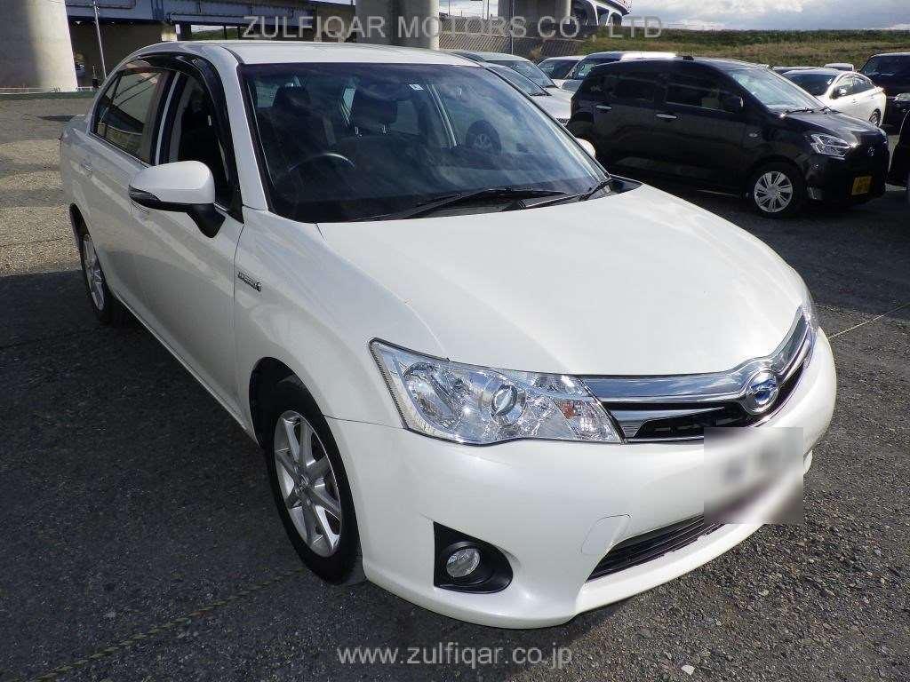 TOYOTA COROLLA AXIO 2014 Image 3