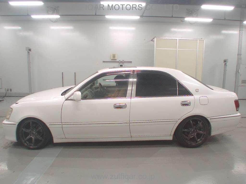 TOYOTA CROWN 2001 Image 4