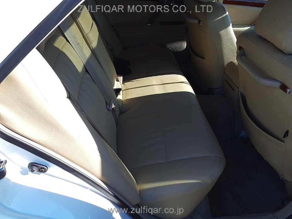 TOYOTA CROWN 2001 Image 10