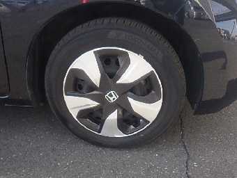 HONDA FIT HYBRID 2015 Image 12