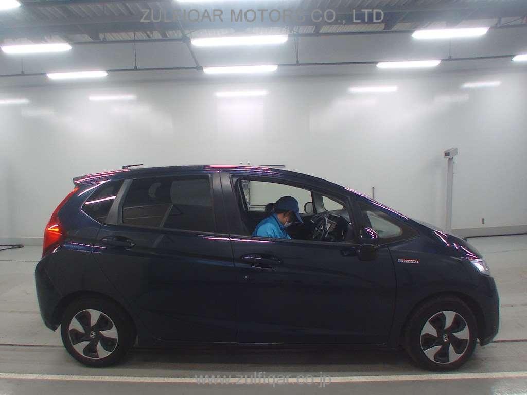 HONDA FIT HYBRID 2015 Image 3