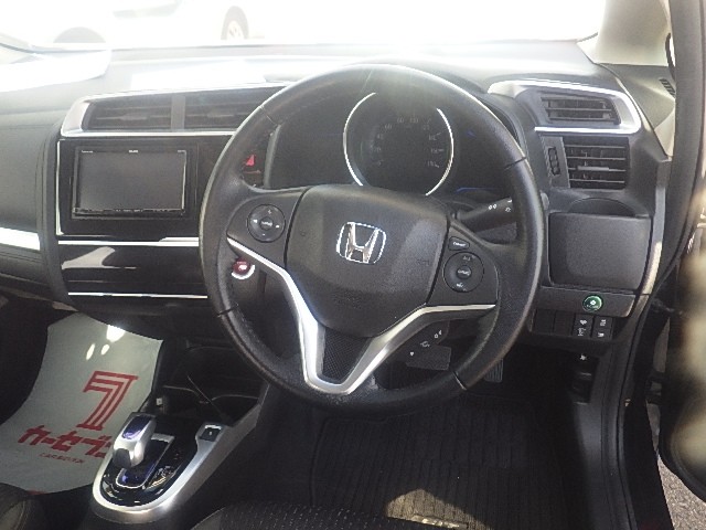 HONDA FIT HYBRID 2015 Image 33