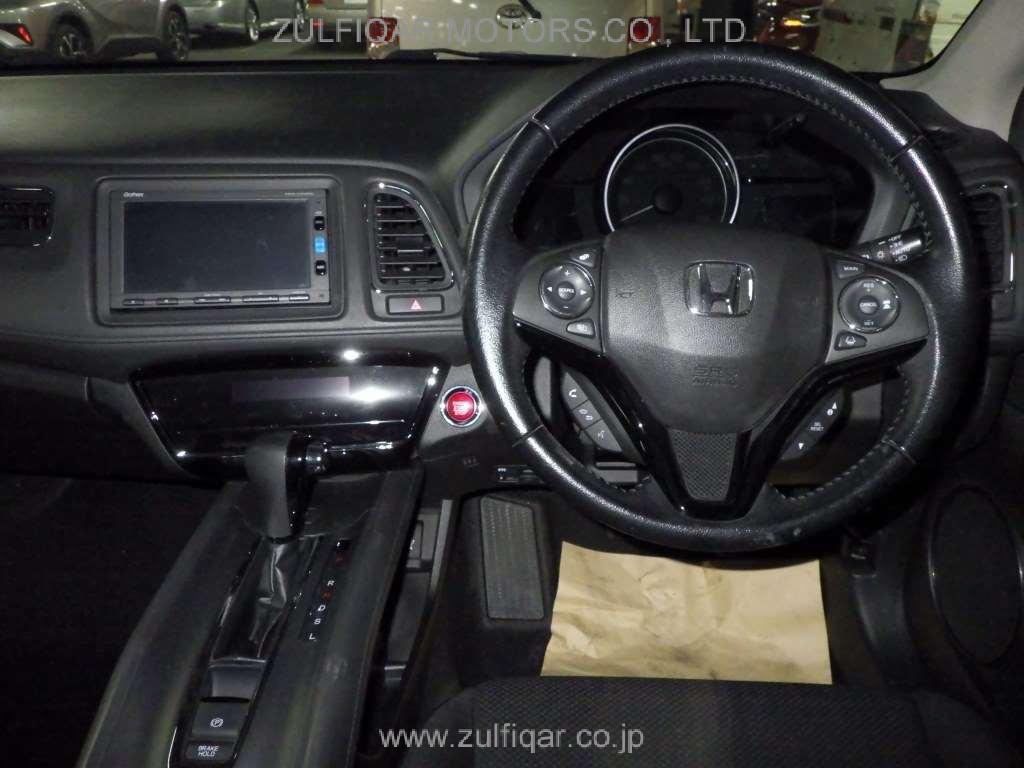 HONDA VEZEL 2017 Image 6