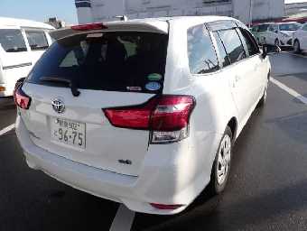 TOYOTA COROLLA FIELDER 2018 Image 2