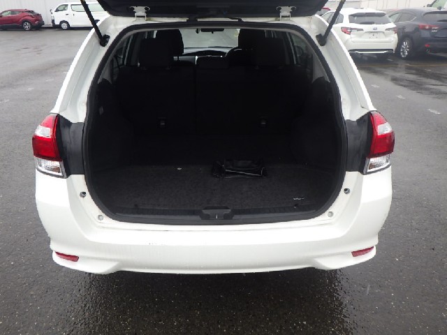 TOYOTA COROLLA FIELDER 2018 Image 27