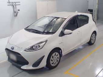 TOYOTA AQUA 2017 Image 1