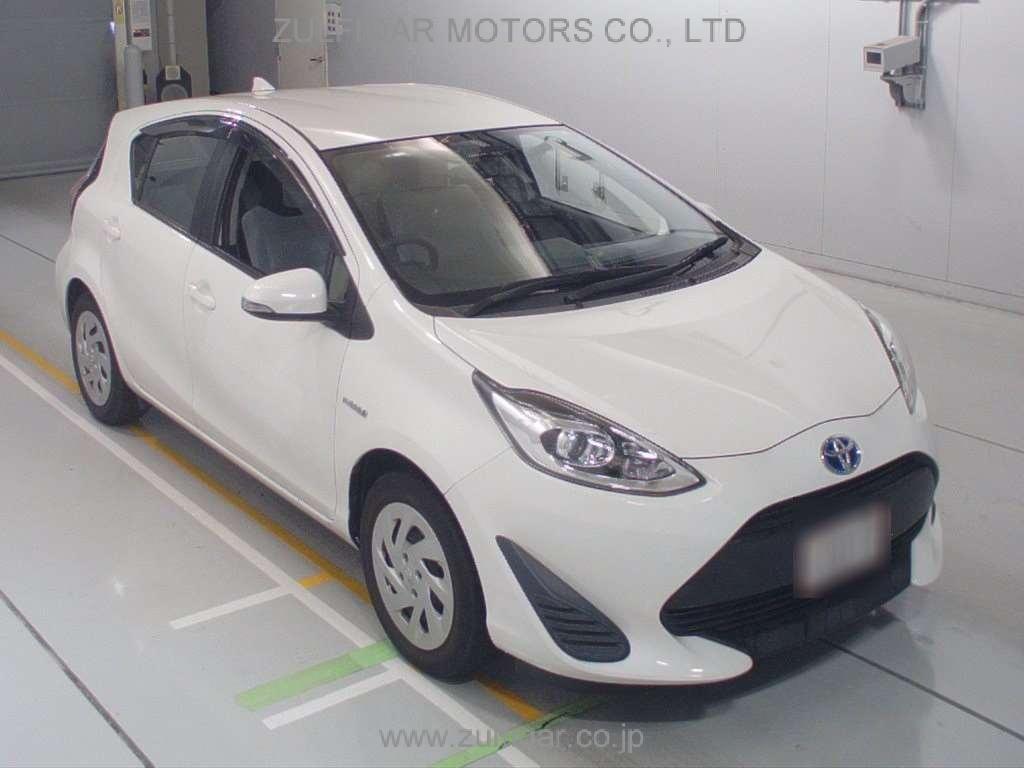 TOYOTA AQUA 2017 Image 5