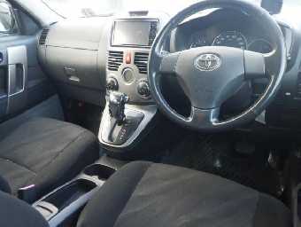 TOYOTA RUSH 2010 Image 3