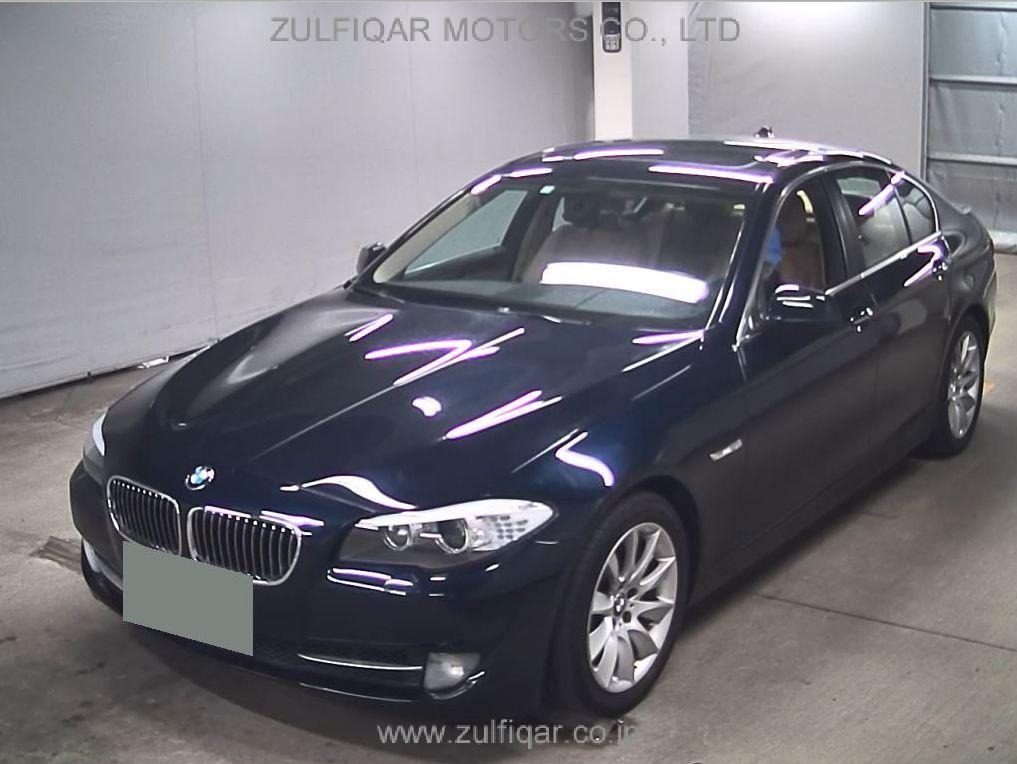 BMW 5 SERIES 2010 Image 4