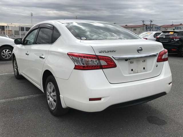 NISSAN SYLPHY 2018 Image 24