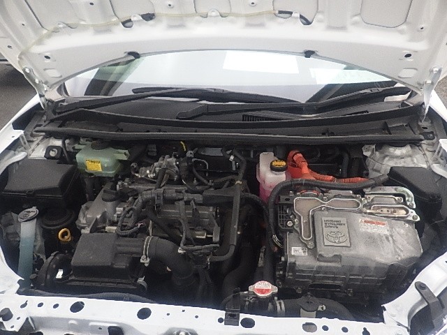 TOYOTA COROLLA AXIO 2016 Image 19