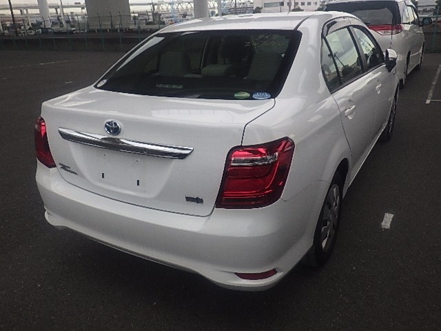 TOYOTA COROLLA AXIO 2016 Image 26