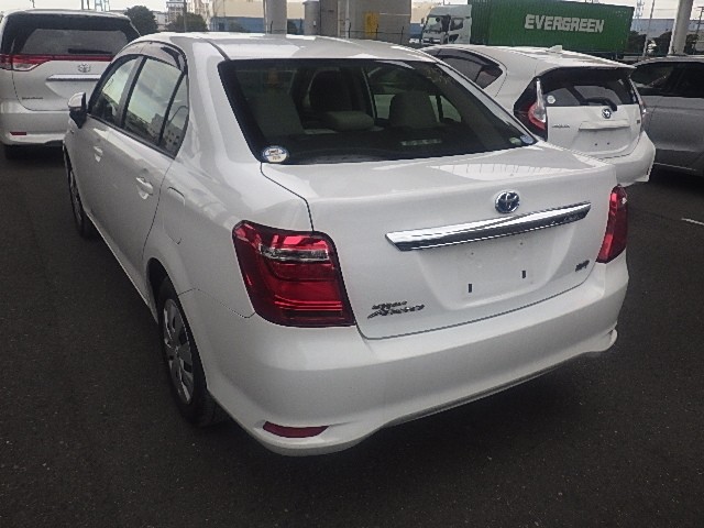 TOYOTA COROLLA AXIO 2016 Image 27