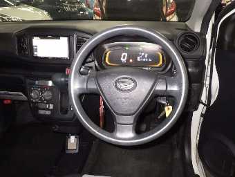 DAIHATSU MIRA E:S 2018 Image 6