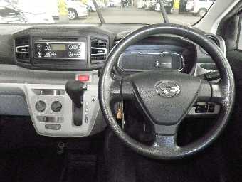 DAIHATSU MIRA E:S 2017 Image 6
