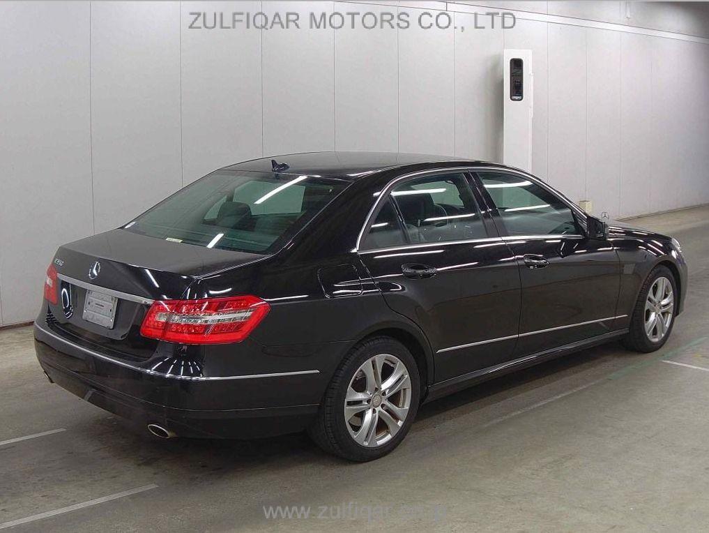 MERCEDES BENZ E CLASS 2009 Image 5