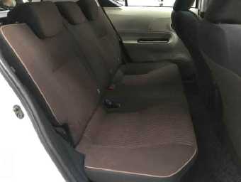 TOYOTA AQUA 2012 Image 6