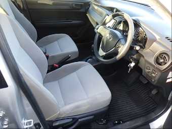 TOYOTA COROLLA AXIO 2017 Image 5
