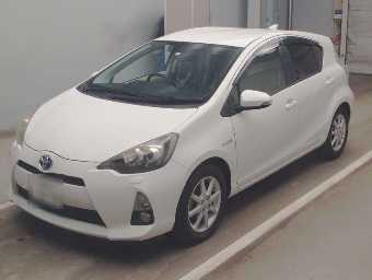 TOYOTA AQUA 2013 Image 1