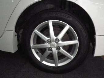 TOYOTA AQUA 2012 Image 9