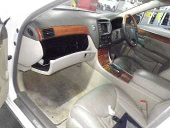 TOYOTA CELSIOR 2004 Image 8