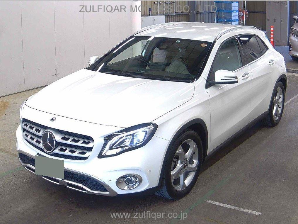 MERCEDES BENZ GLA CLASS 2018 Image 4