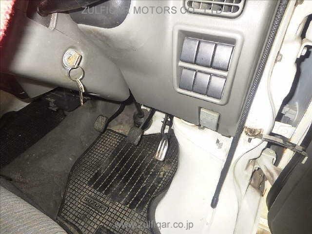 SUZUKI CARRY TRUCK 2001 Image 7