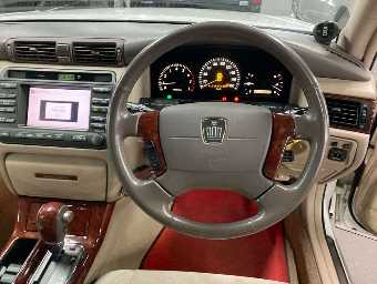 TOYOTA CROWN 2002 Image 6