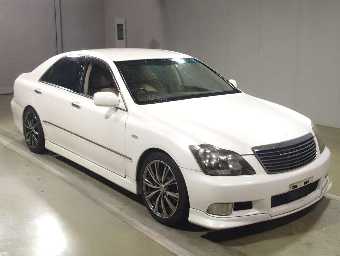 TOYOTA CROWN 2004 Image 3