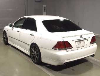 TOYOTA CROWN 2004 Image 4