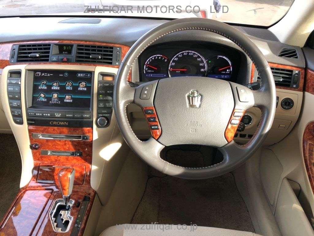 TOYOTA CROWN 2007 Image 6
