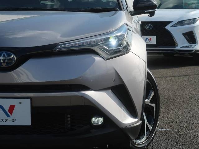 TOYOTA C-HR 2018 Image 19