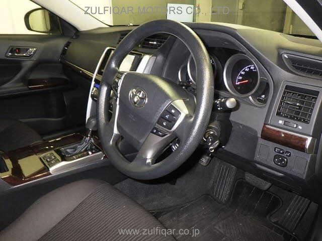 TOYOTA MARK X 2019 Image 3