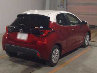 TOYOTA YARIS 2020 Image 2