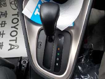 TOYOTA YARIS 2020 Image 11