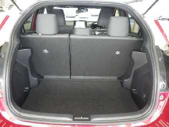 TOYOTA YARIS 2020 Image 8