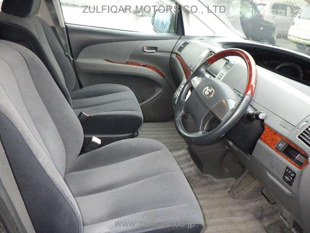 TOYOTA ESTIMA 2010 Image 5