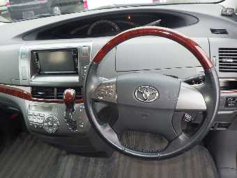 TOYOTA ESTIMA 2010 Image 6