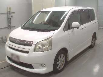 TOYOTA NOAH 2009 Image 1