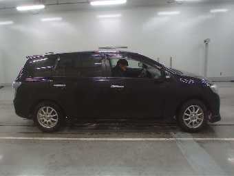 TOYOTA COROLLA FIELDER 2010 Image 3