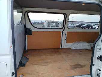 TOYOTA HIACE 2017 Image 19