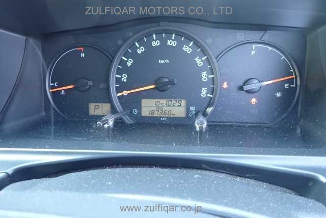 TOYOTA HIACE 2017 Image 8