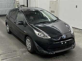 TOYOTA AQUA 2019 Image 1